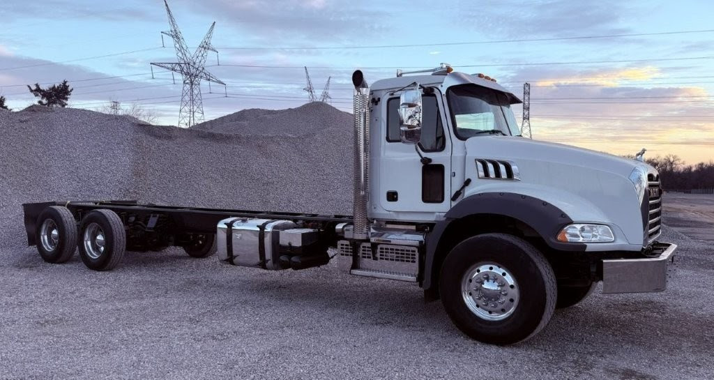 2022 Mack Granite GU713 Day Cab Chassis – Ready for Your Upfit!