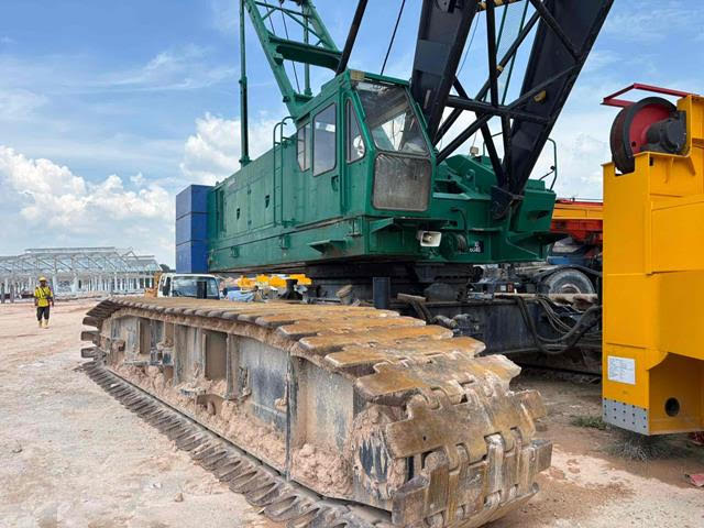 200t Hitachi crawler 1983y