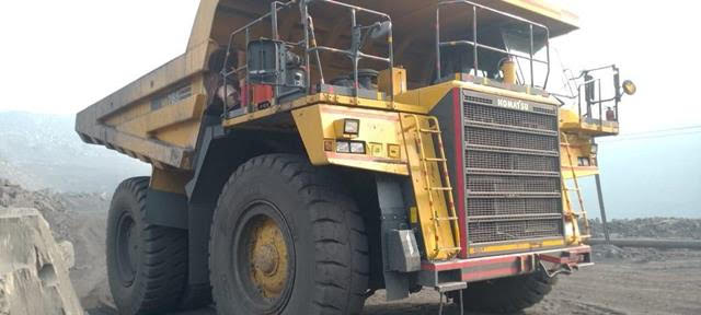 FOR SALE :  KOMATSU HD785-7 there are 15