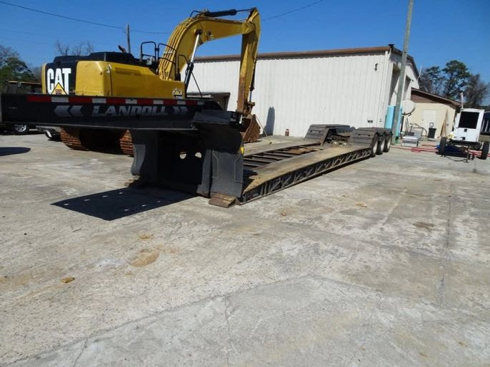 2018 Landoll 855 55 ton Detach Trailer