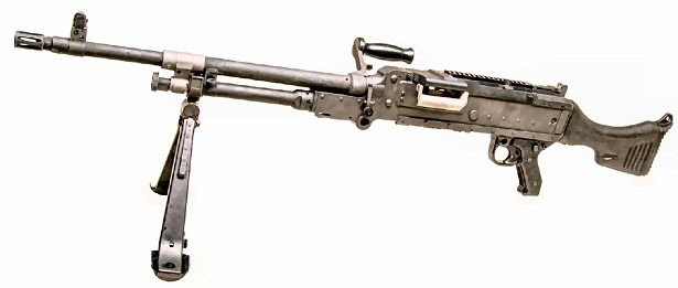 m240 light machine gun